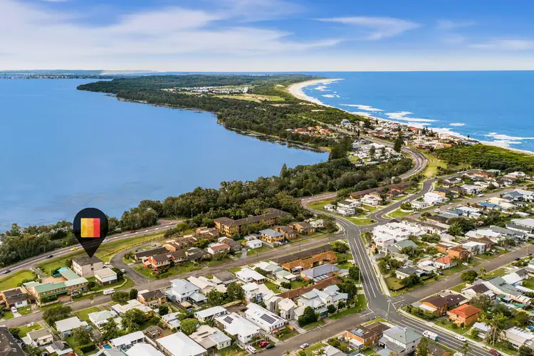 Fourth view of Homely unit listing, 2/6 Lynch Crescent, The Entrance North NSW 2261
