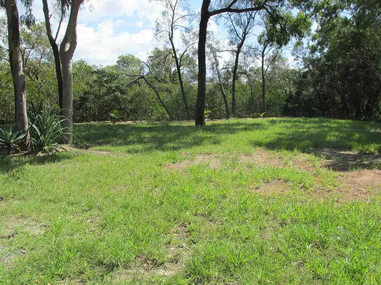 46 - 48 Calm Waters Crescent