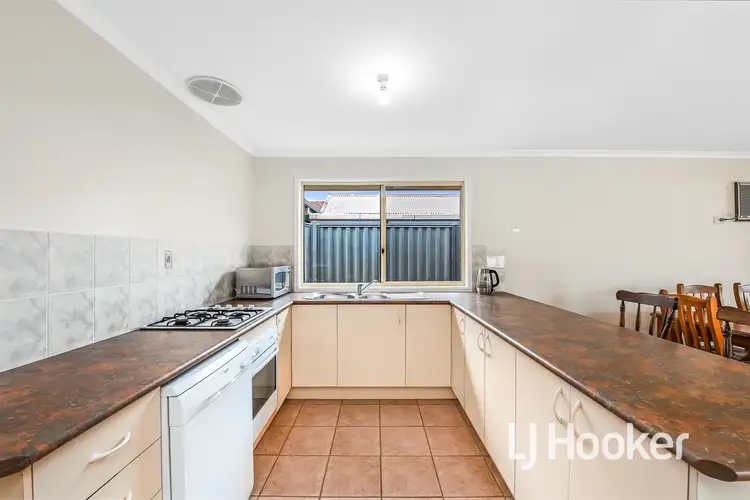 Seventh view of Homely house listing, 31 Amberly Park Drive, Narre Warren South VIC 3805