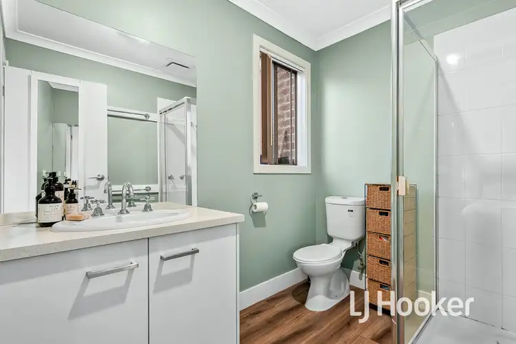 Fourth view of Homely house listing, 2 Kirwan Drive, Cranbourne East VIC 3977