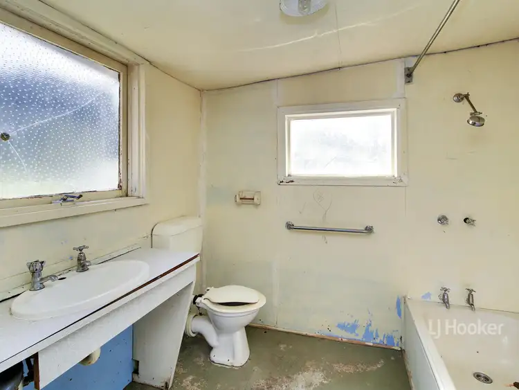 Seventh view of Homely house listing, 26 Bazeley Street, Omeo VIC 3898