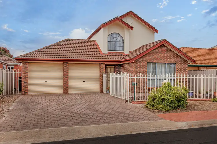 15 St James Boulevard, Brompton SA 5007