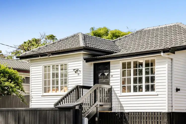 32 Llewellyn Street, Centenary Heights QLD 4350