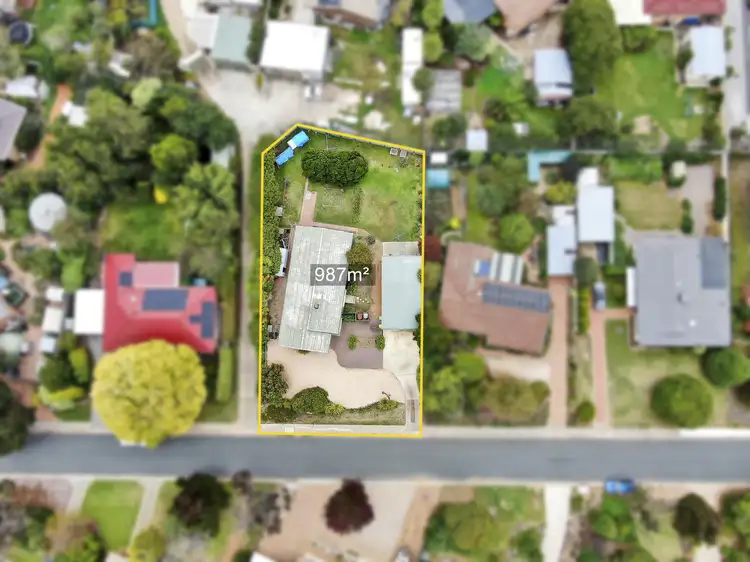 9 Hirschfeld Crescent, Macgregor ACT 2615