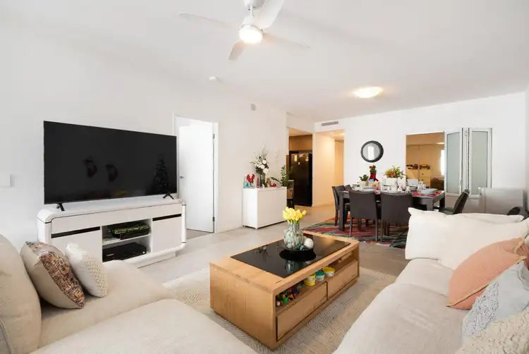 3209/397 Christine Avenue, Varsity Lakes QLD 4227