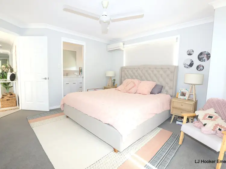 Seventh view of Homely house listing, 10 Cowan Crescent, Emerald QLD 4720