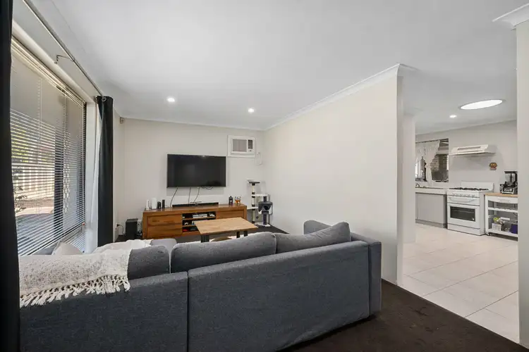 Fourth view of Homely house listing, 9 Bauera Glade, South Lake WA 6164