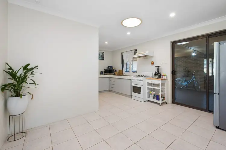 Fifth view of Homely house listing, 9 Bauera Glade, South Lake WA 6164