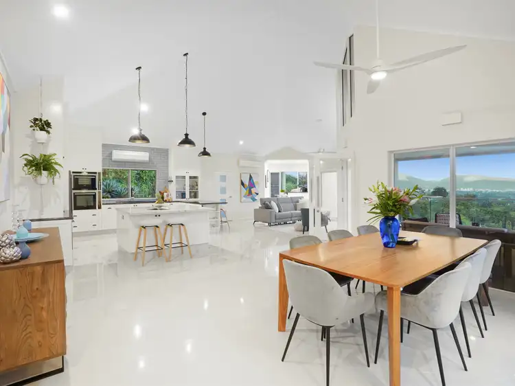 5 Knott Court, Whitfield QLD 4870
