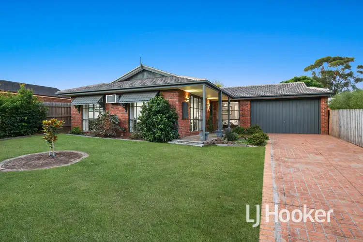 45 Collins Crescent, Berwick VIC 3806