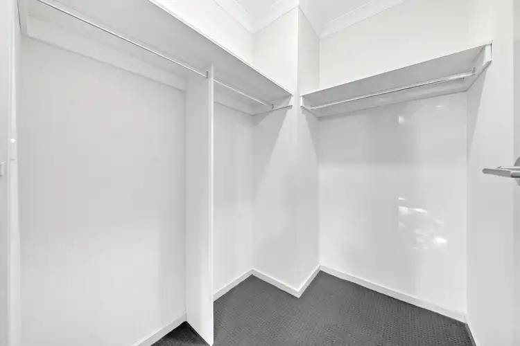 Fifth view of Homely house listing, 10 Allambee drive, Harkness VIC 3337