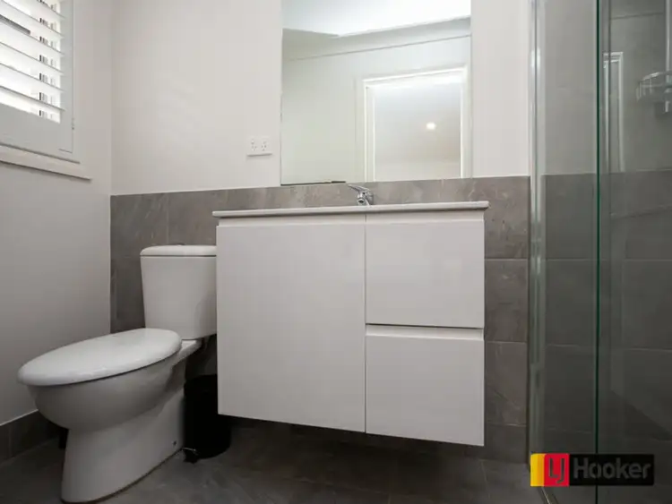 Seventh view of Homely semi-detached listing, 2/6 Scarborough Close, North Tamworth NSW 2340