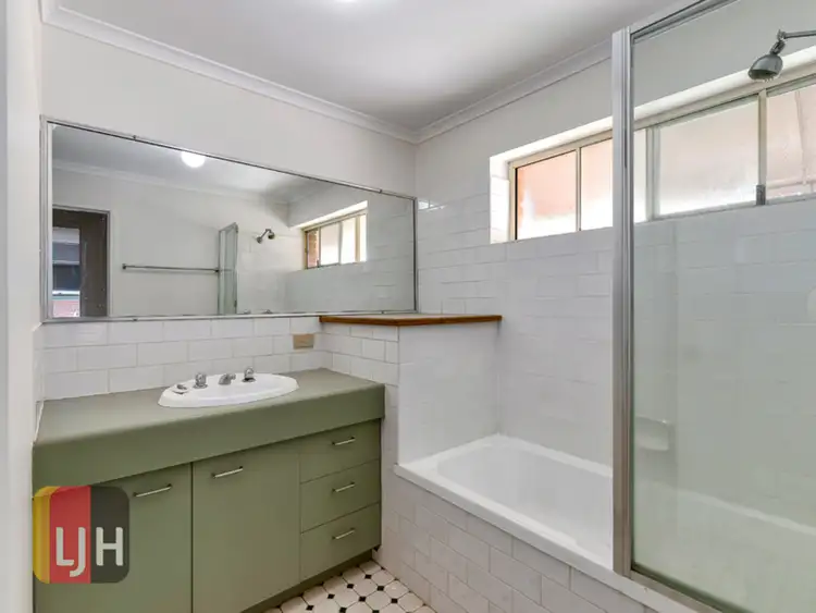 Seventh view of Homely unit listing, 7/72 Herston Road, Kelvin Grove QLD 4059