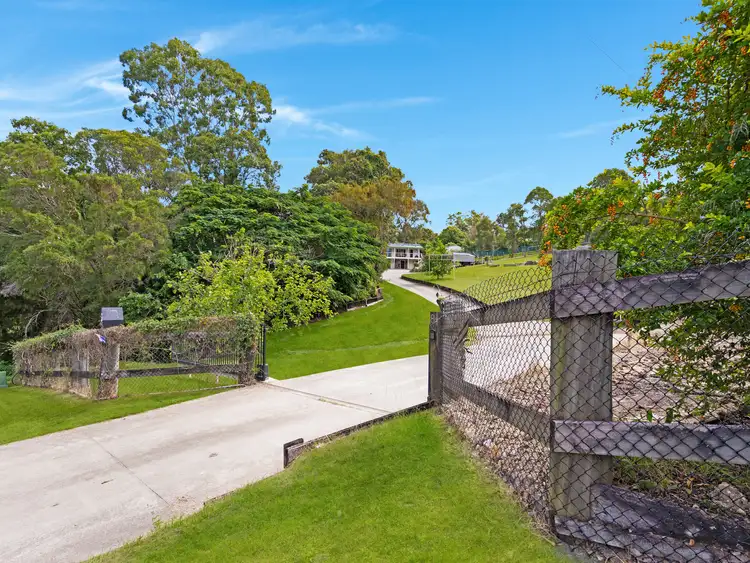 8 Otiose Court, Tallai QLD 4213