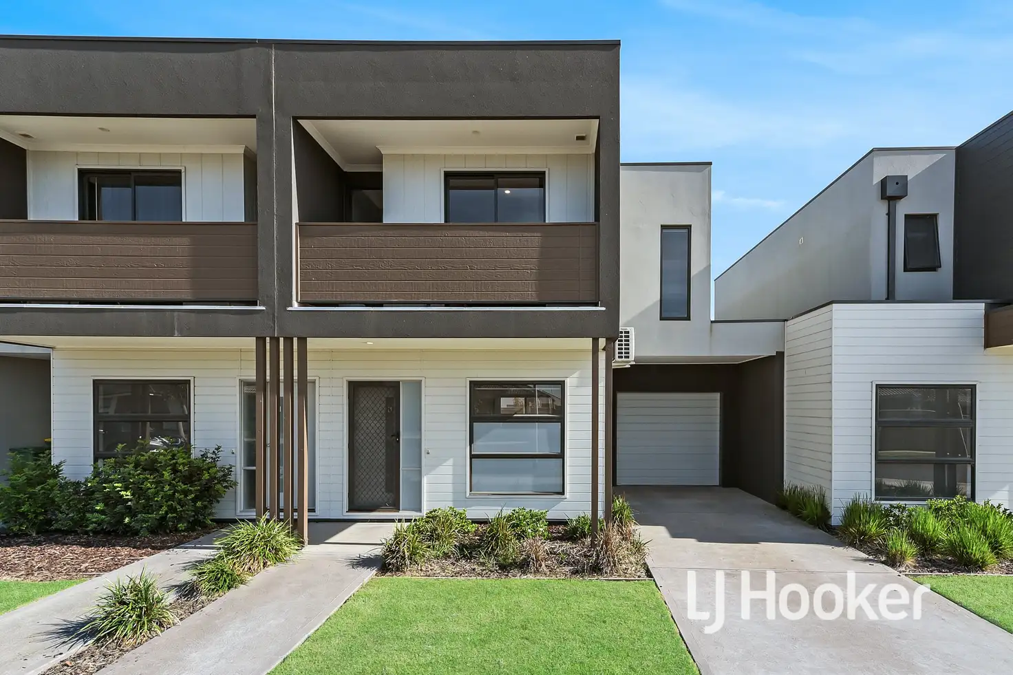 Main view of Homely townhouse listing, 6 Earhart Street, Pakenham VIC 3810