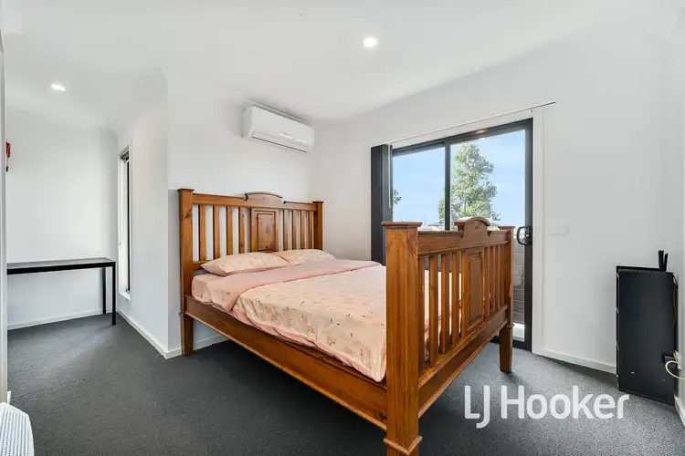 Fifth view of Homely townhouse listing, 6 Earhart Street, Pakenham VIC 3810