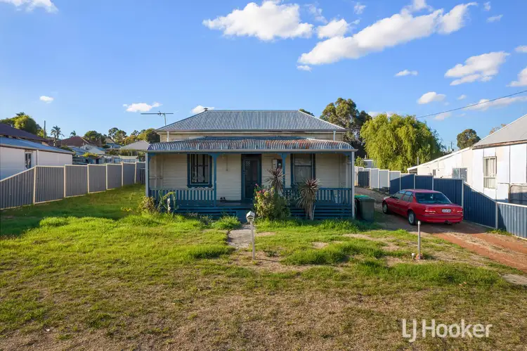 10 Ogden Street, Collie WA 6225