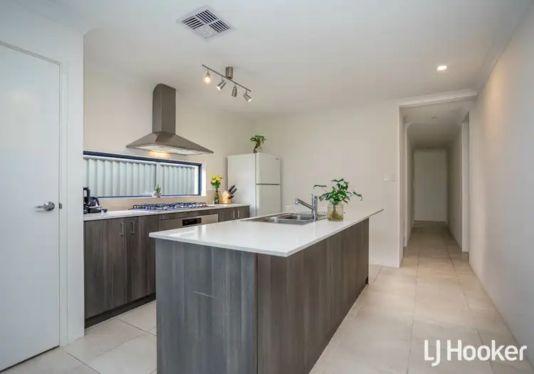 Second view of Homely house listing, 5 Evandale Way, Harrisdale WA 6112