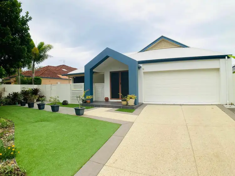 Second view of Homely house listing, 6 Nautilus Place, Twin Waters QLD 4564