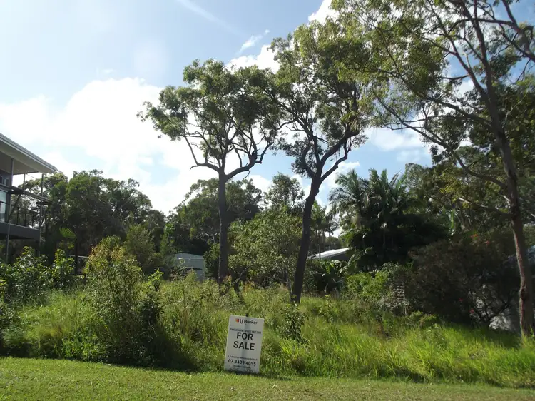 25 Kooberry Street, Macleay Island QLD 4184