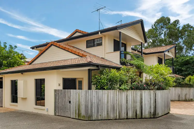 2/219 Shore Street West, Cleveland QLD 4163