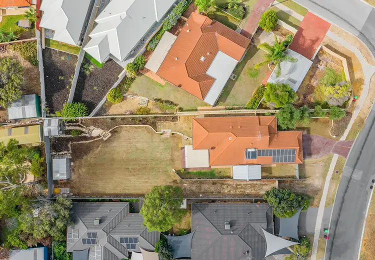 Second view of Homely house listing, 8 Greygum Crescent, Quinns Rocks WA 6030