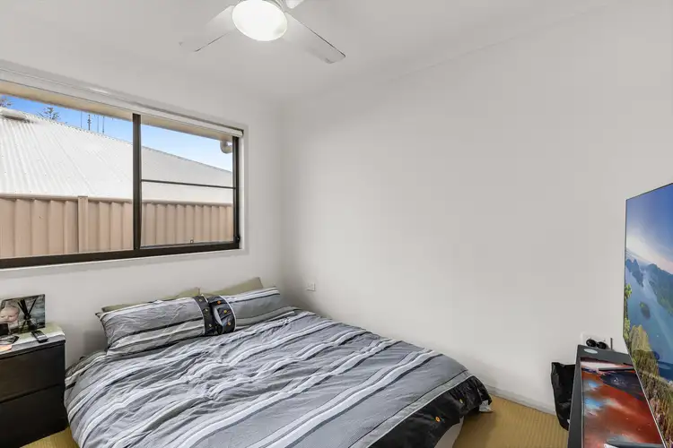 Fifth view of Homely unit listing, 1 & 2/5 Northpoint Crescent, Harlaxton QLD 4350