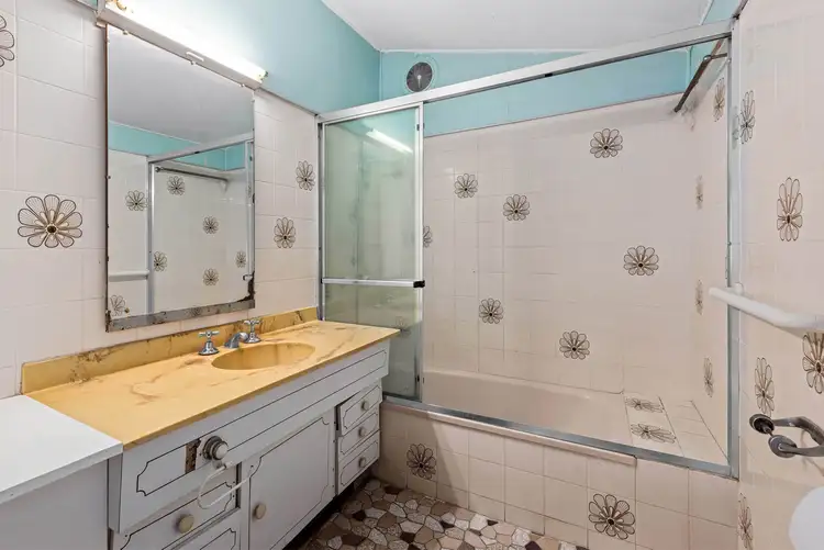 Fifth view of Homely house listing, 27 Jubilee Street, Stones Corner QLD 4120