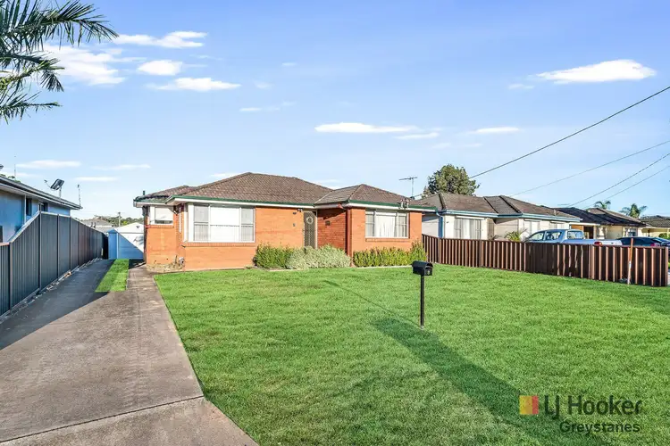 8 Daisy Street, Greystanes NSW 2145