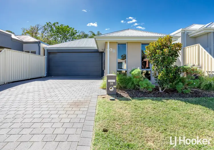 Second view of Homely house listing, 38 Cedar Way, Maddington WA 6109
