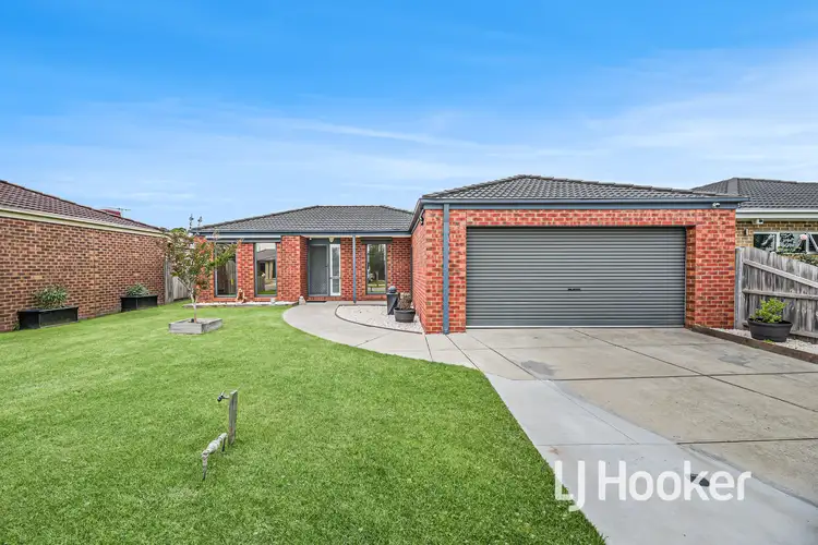 5 Oak Avenue, Longwarry VIC 3816
