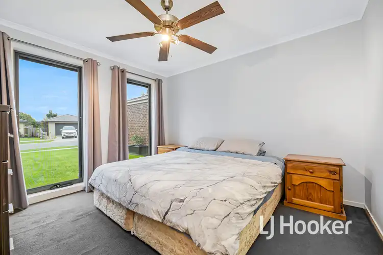 Third view of Homely house listing, 5 Oak Avenue, Longwarry VIC 3816