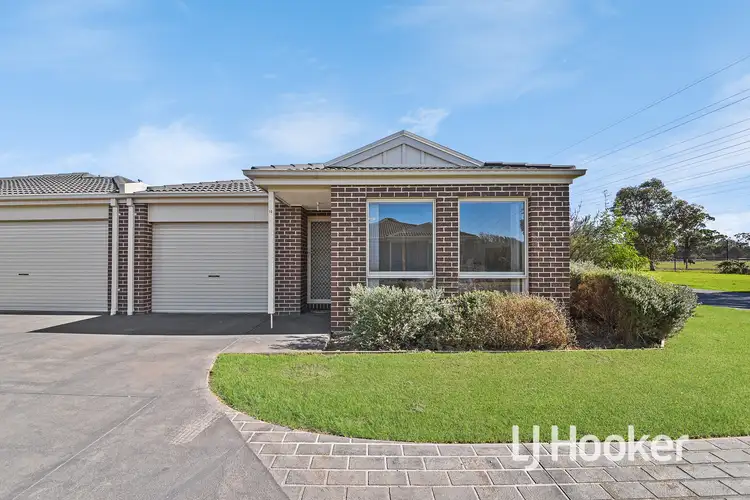 10/5 Melissa Way, Pakenham VIC 3810