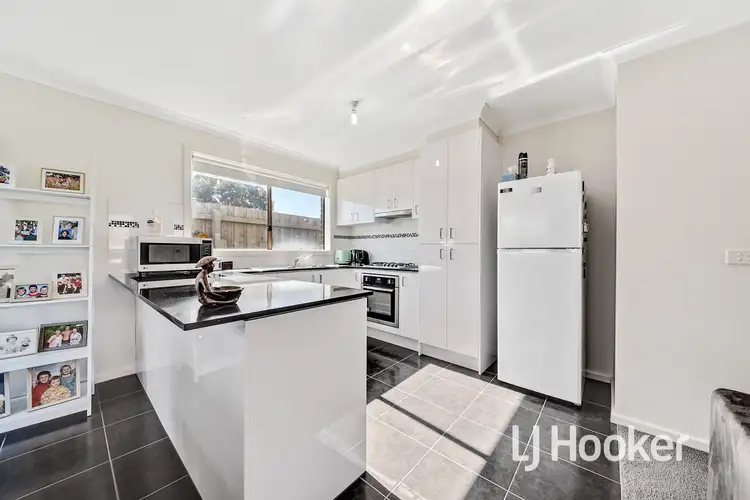 Fourth view of Homely unit listing, 10/5 Melissa Way, Pakenham VIC 3810