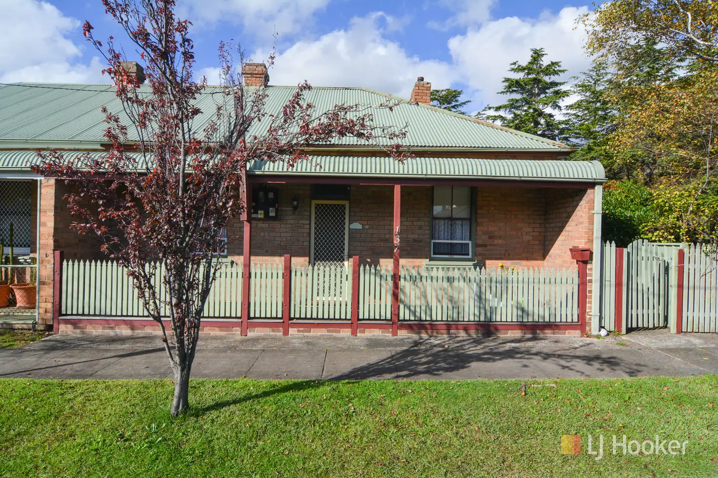 Main view of Homely semi-detached listing, 137 Hassans Walls Road, Lithgow NSW 2790