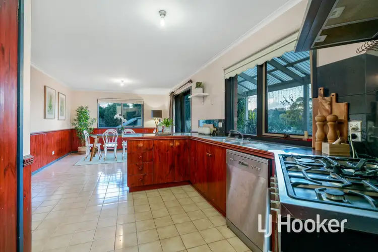 Sixth view of Homely house listing, 25 Leigh Drive, Pakenham VIC 3810