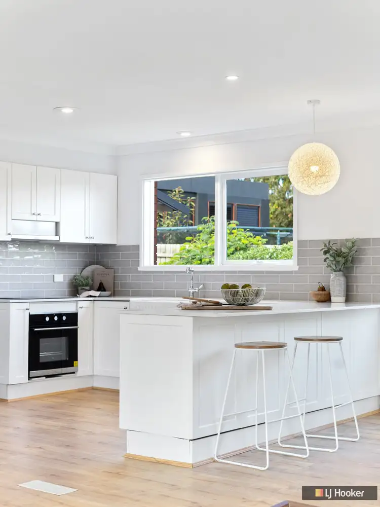 Fifth view of Homely house listing, 10 Viewbay Drive, Leopold VIC 3224