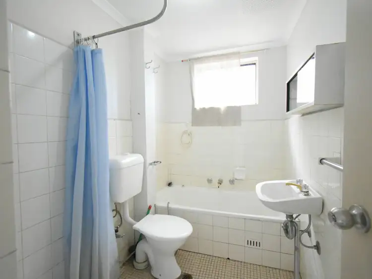 Fifth view of Homely unit listing, 3/229 Railway Pde, Cabramatta NSW 2166