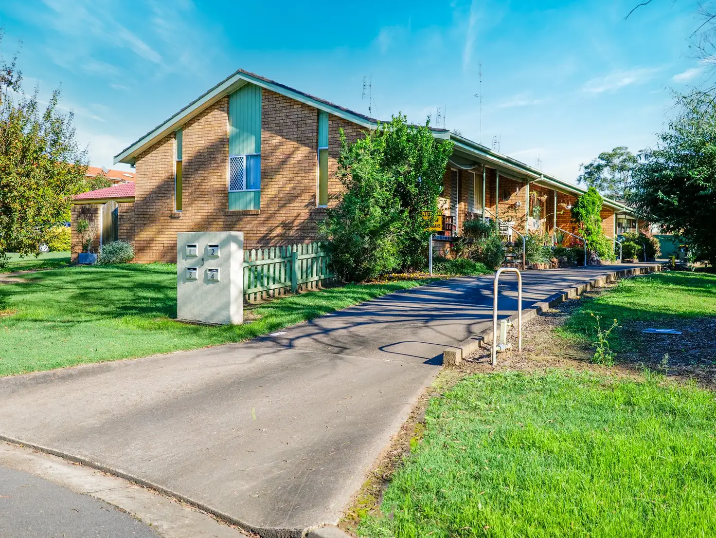 Main view of Homely unit listing, 3/5 Dunlop Close, Singleton NSW 2330