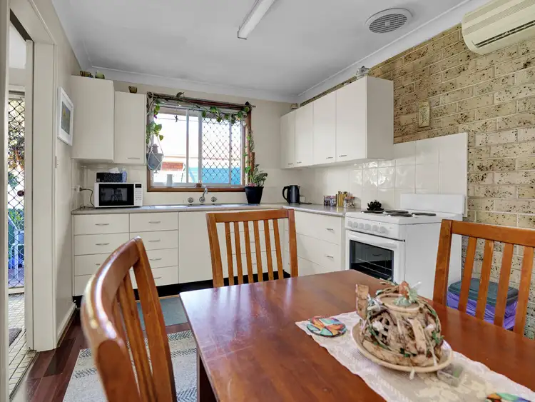 Sixth view of Homely unit listing, 3/5 Dunlop Close, Singleton NSW 2330