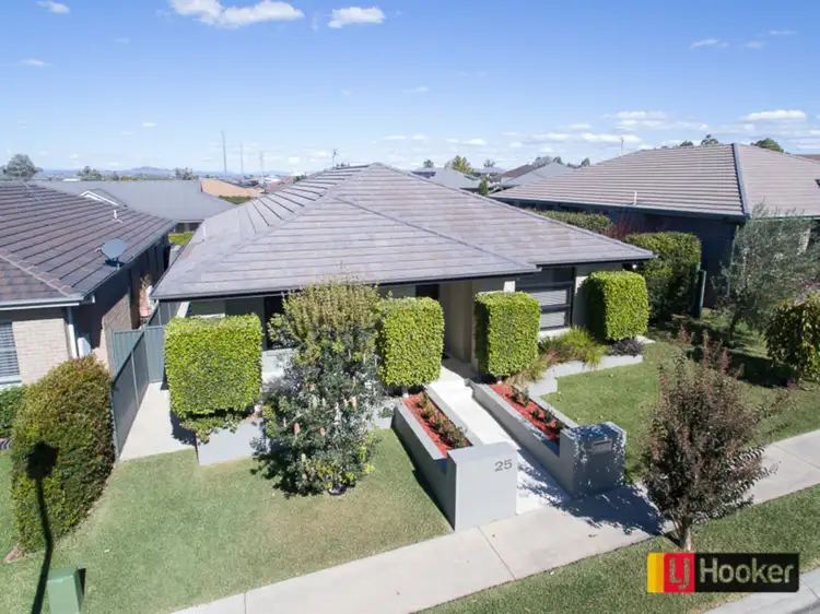 Main view of Homely house listing, 25 Boulevard Place, Hillvue NSW 2340