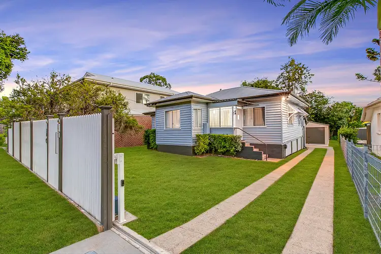 13 Sydney Street, Kedron QLD 4031