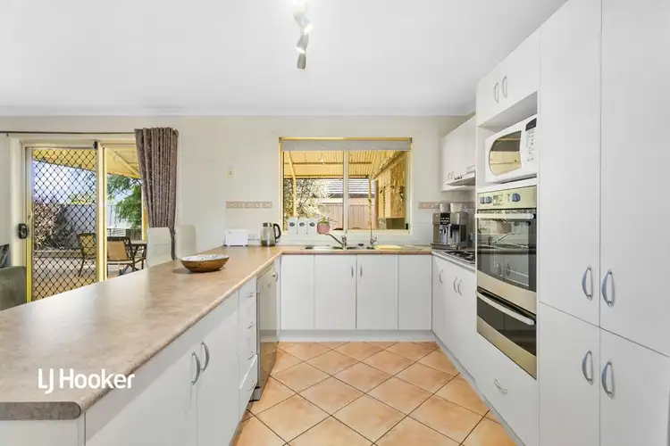 Sixth view of Homely house listing, 41 Yeovil Circuit, Craigmore SA 5114