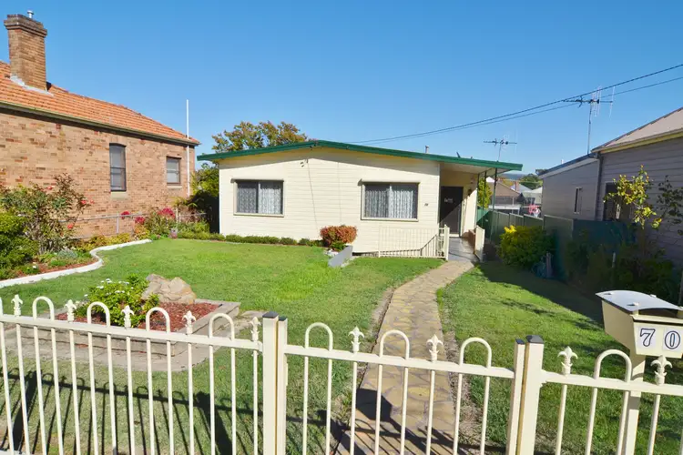 70 Ferro Street, Lithgow NSW 2790