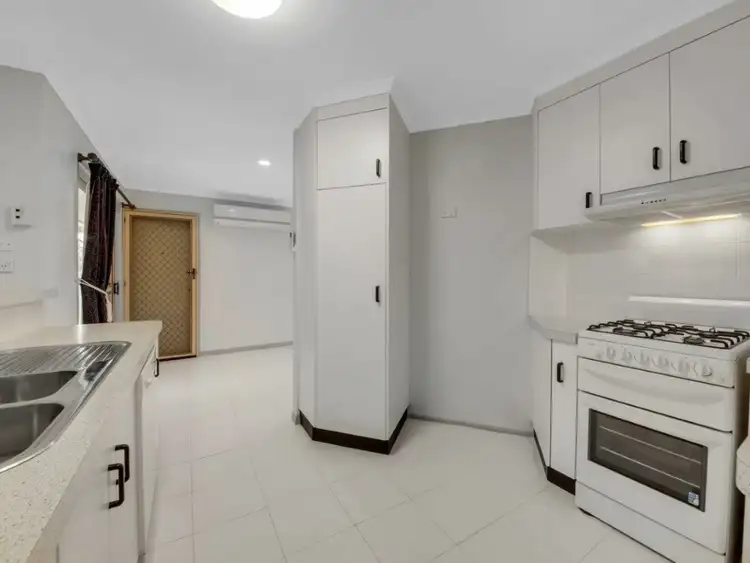 Sixth view of Homely house listing, 4 Fawley Close, Telina QLD 4680