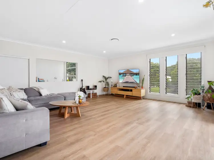 Sixth view of Homely semi-detached listing, 1/23 Worchester Terrace, Reedy Creek QLD 4227