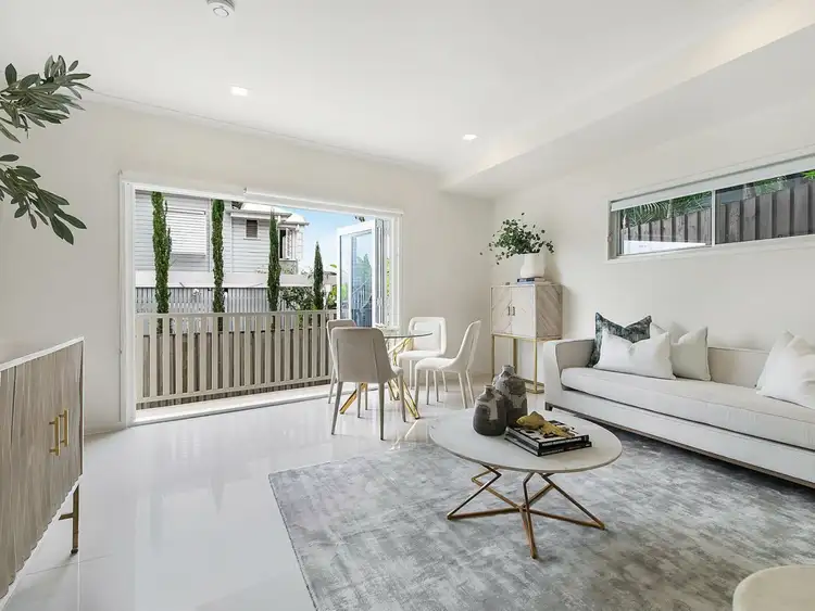 Second view of Homely townhouse listing, 1/19 Donald Street, Camp Hill QLD 4152