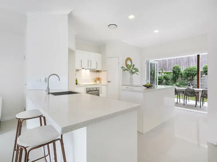 Third view of Homely townhouse listing, 1/19 Donald Street, Camp Hill QLD 4152