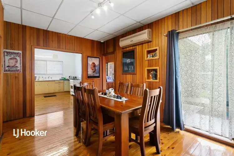 Fifth view of Homely house listing, 7 Oswald Crescent, Para Hills SA 5096