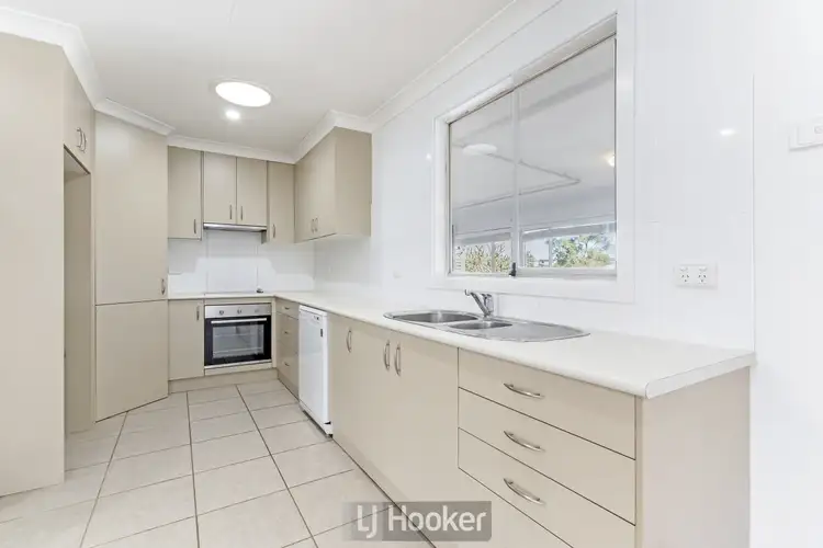 Fifth view of Homely house listing, 18 Carlisle Row, Fishing Point NSW 2283